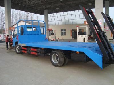 平板車全面指南 選購(gòu)、保養(yǎng)與湖北程力專汽銷售服務(wù)解析