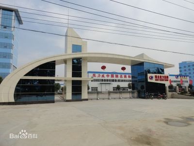 汽車工廠物流利器 前四后八平板運(yùn)輸車的選購(gòu)與市場(chǎng)分析